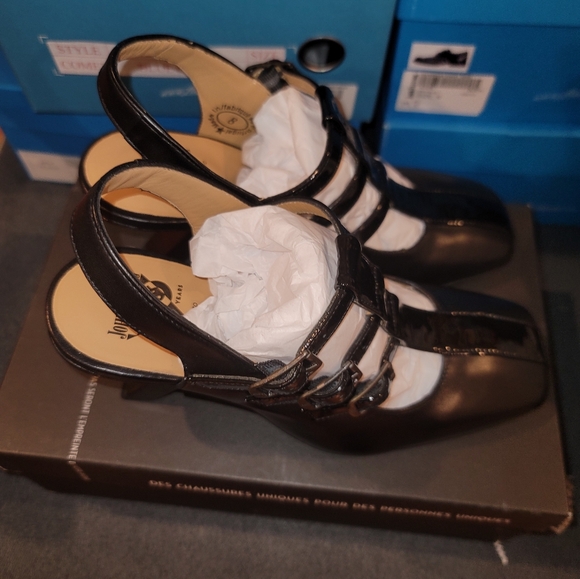 John Fluevog Shoes - John Fluevog Black Estefan BNIB, Never Worn size 8